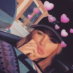 Meet your Posher, Rosa